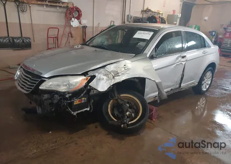 2011 Chrysler 200 Touring из США, поврежденный, VIN 1C3BC1FB0BN512866